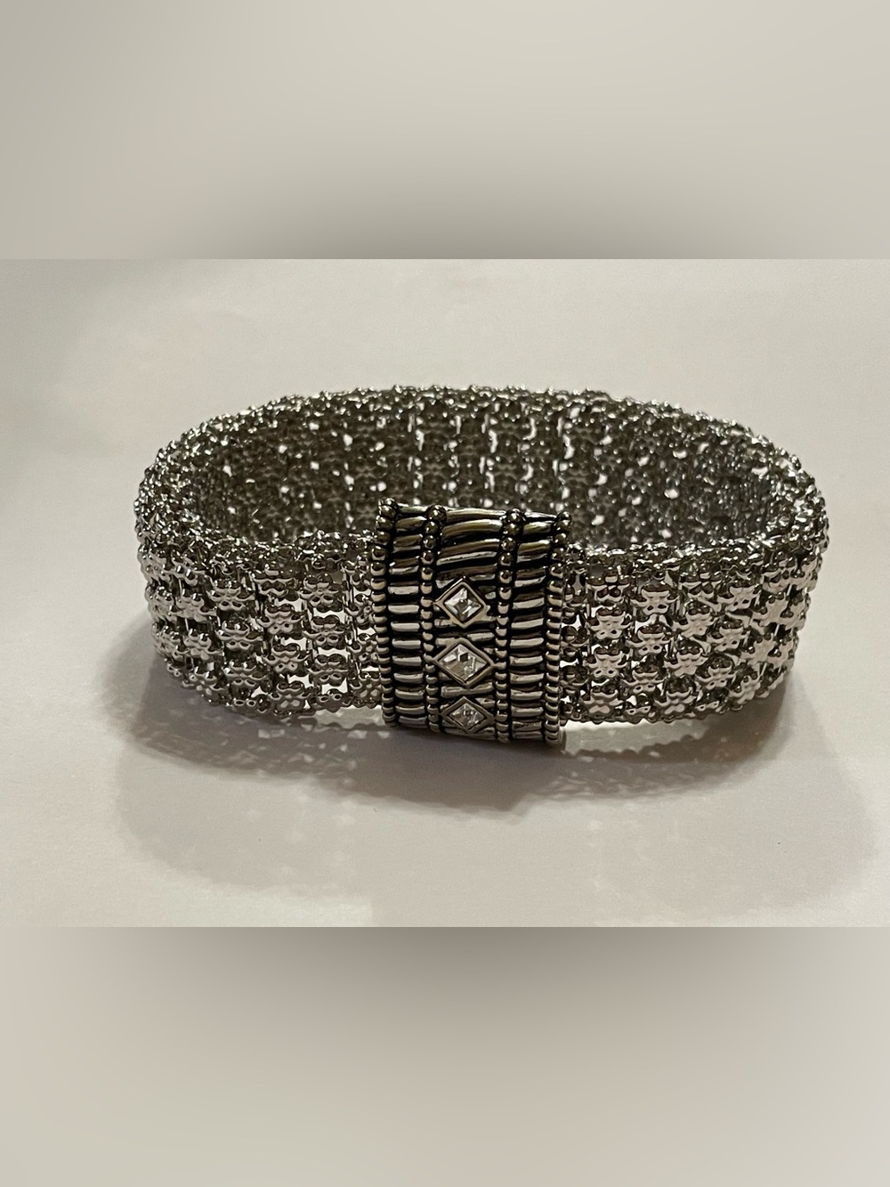 Jeweled Silver Tone Magnetic Clasp Bracelet #0192